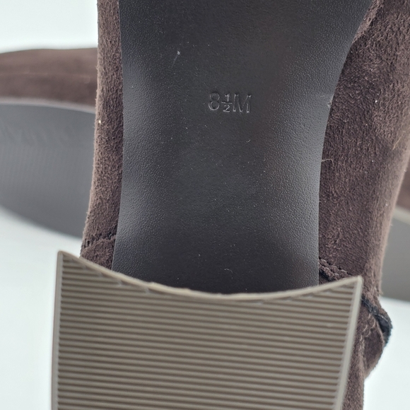 Calvin Klein Uda 2 Faux Suede Heeled Ankle Booties, Chocolate (Brown), Wmns 8.5M - Picture 14 of 16